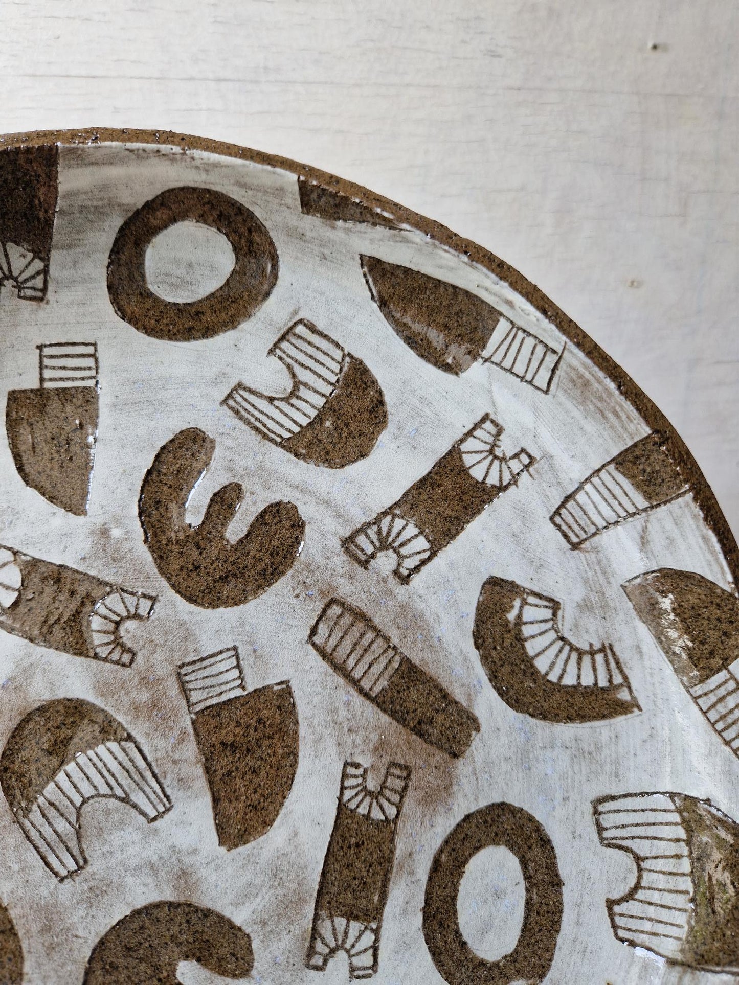 Geometric Patterns - large bowl dark brown No. 2