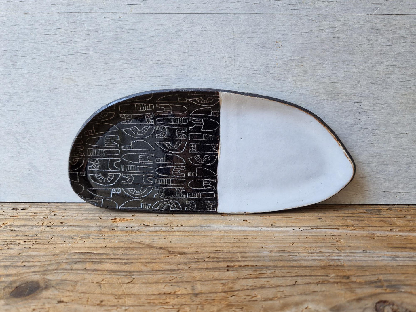 Geometric Patterns - oval tray No. 3