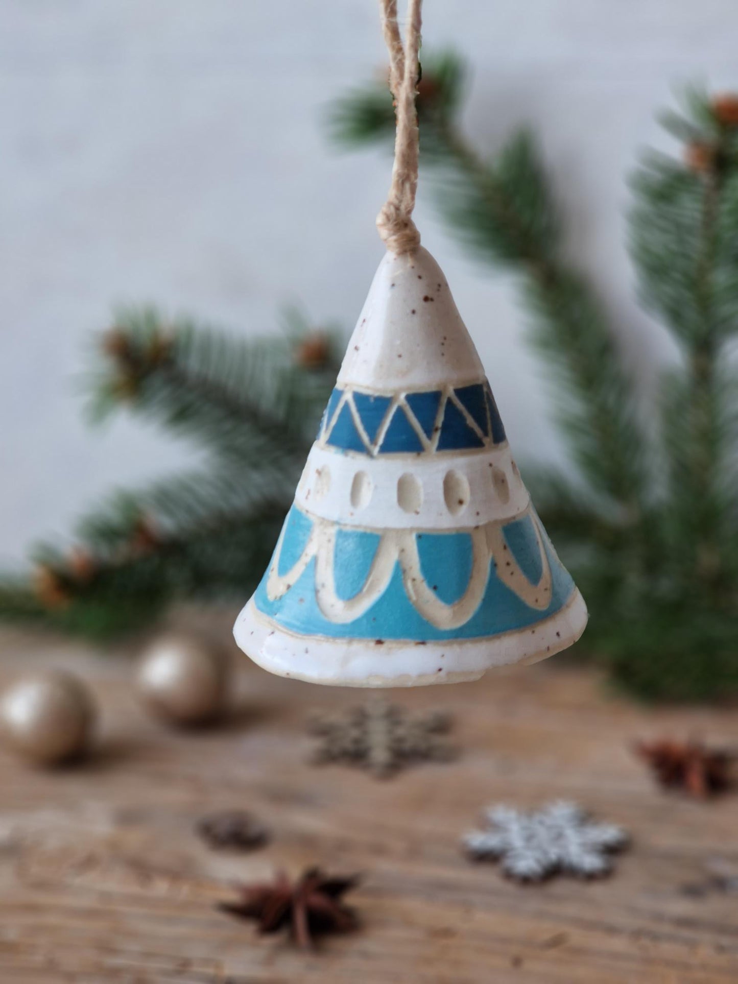 Ceramic bells - blue