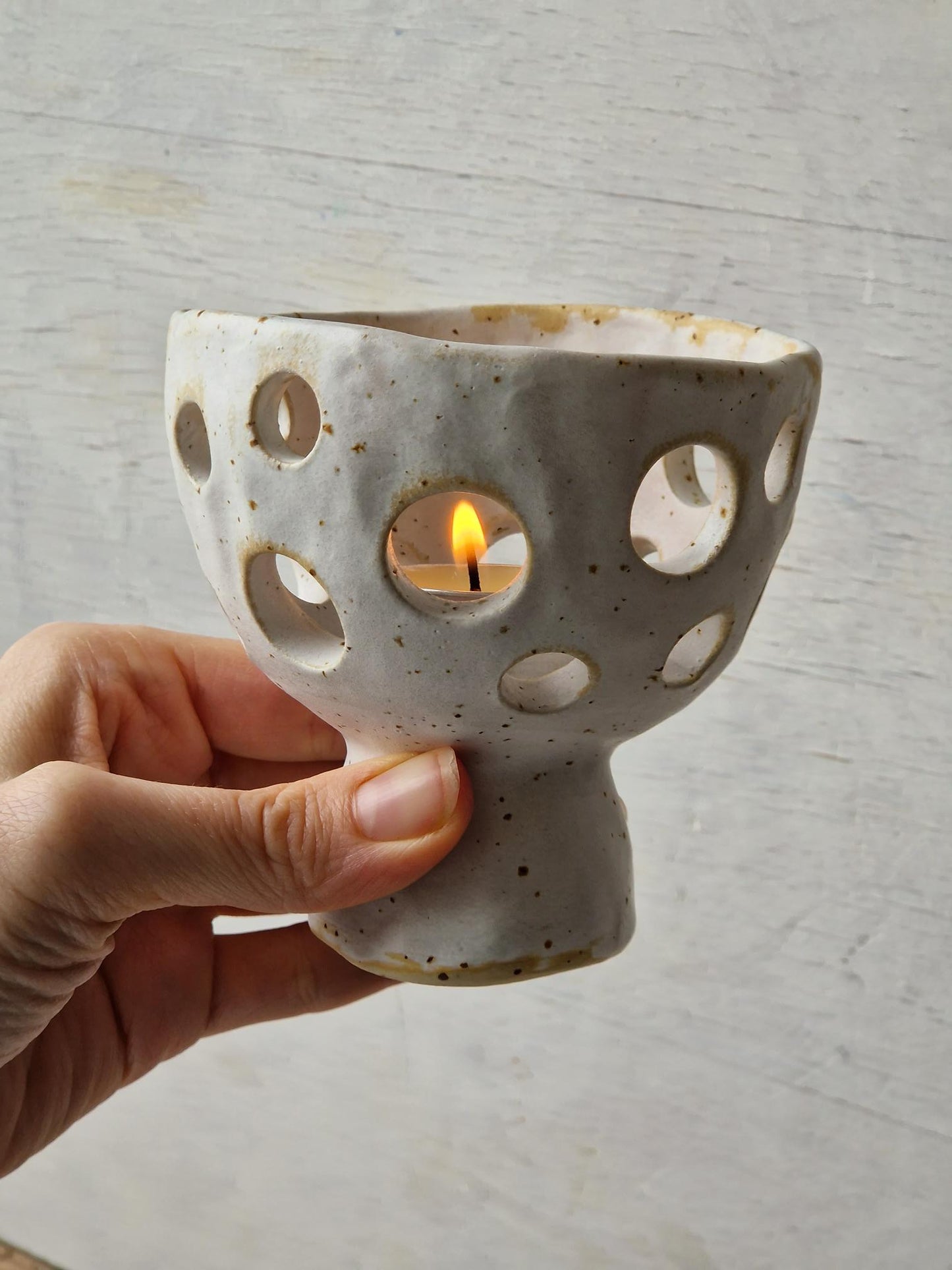 Ceramic tealight holder Nr. 1