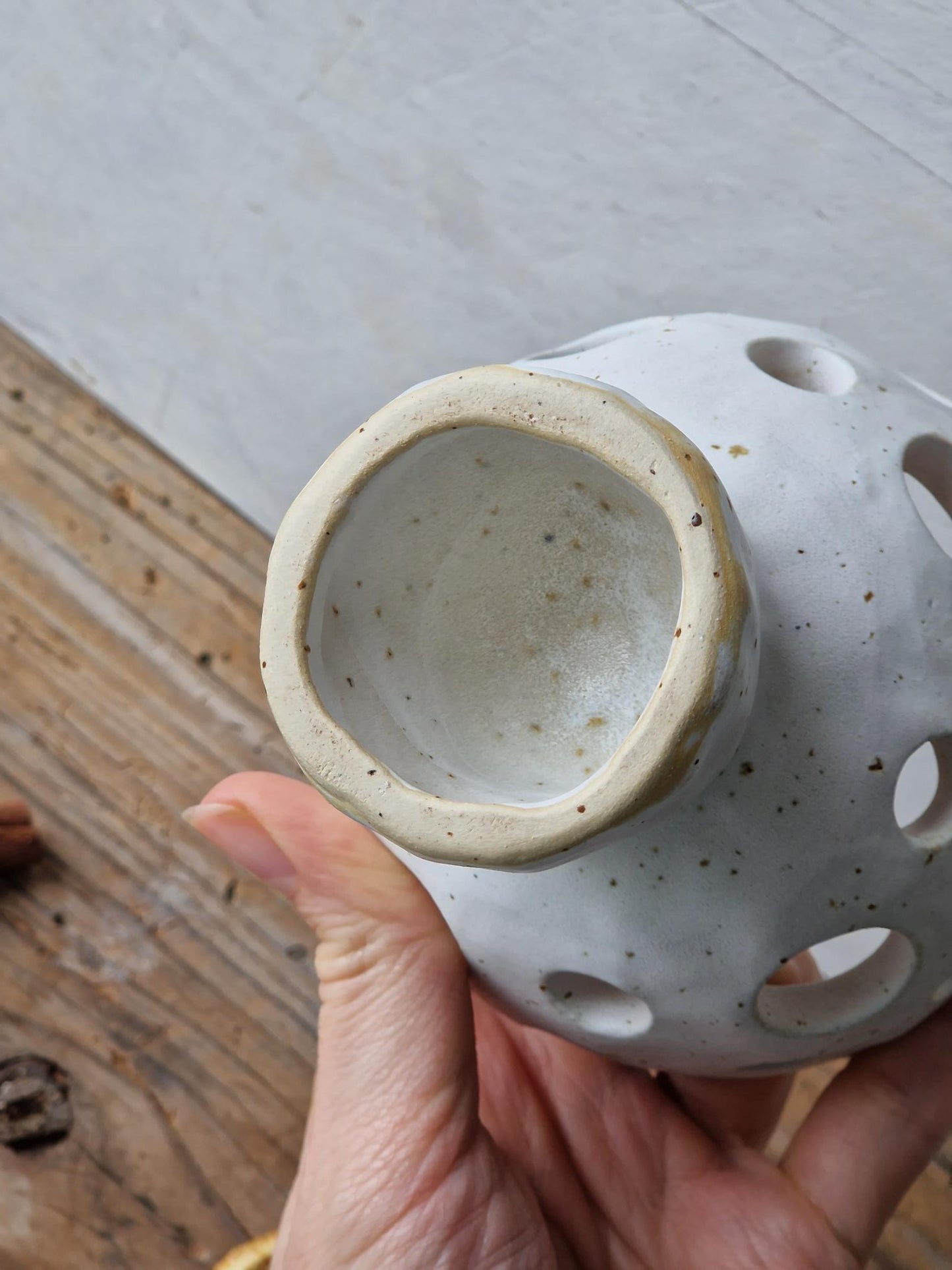 Ceramic tealight holder Nr. 3