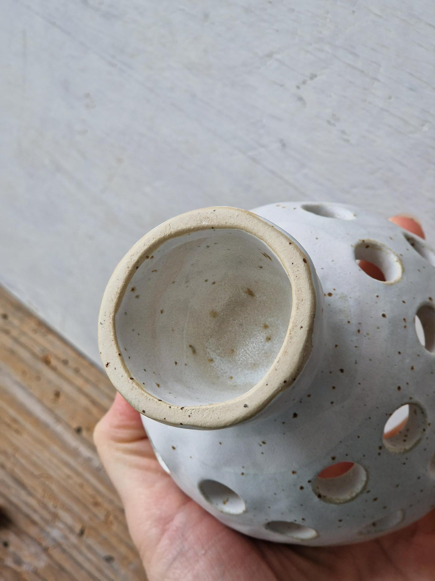 Ceramic tealight holder Nr. 4