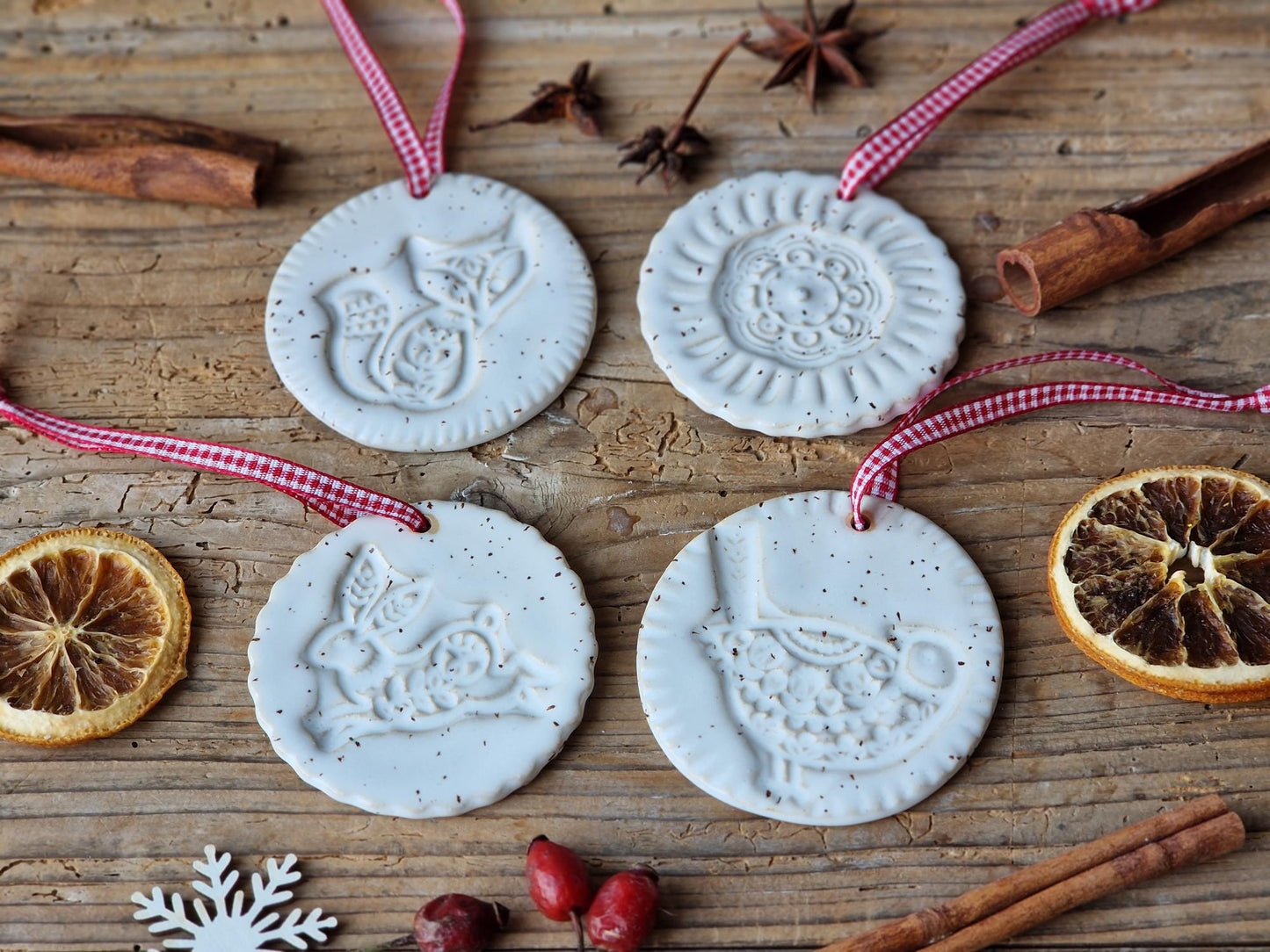 Folk art ornaments // set of 4