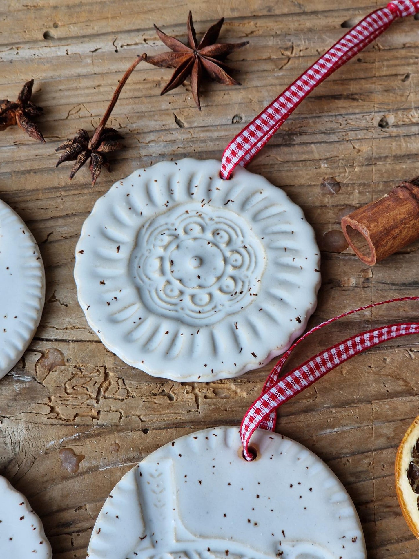 Folk art ornaments // set of 4