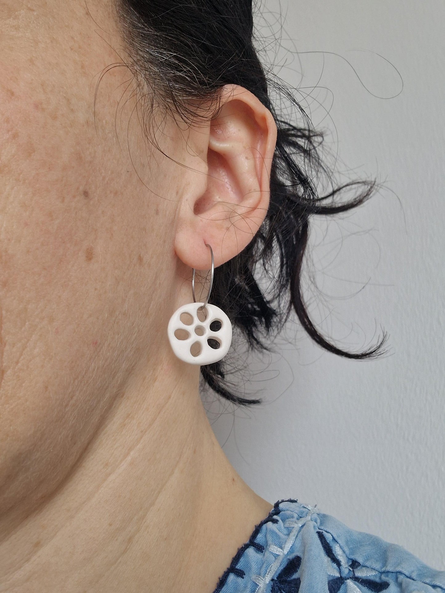 Ceramic earrings No. 70