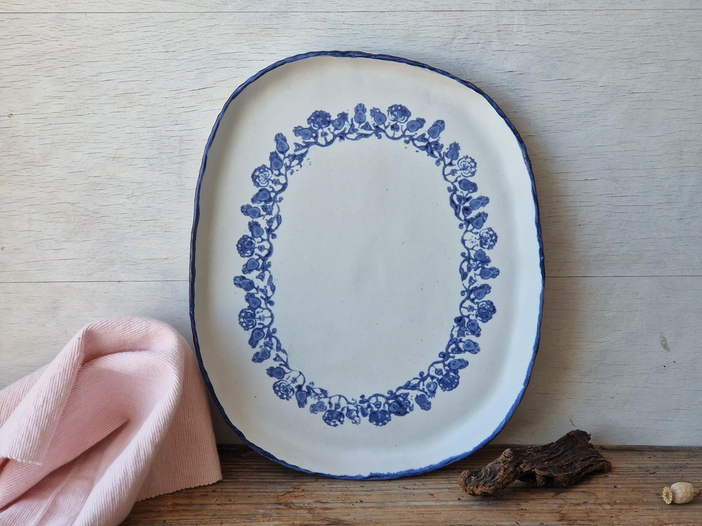 Folk Art Serving Platter Nr. 2