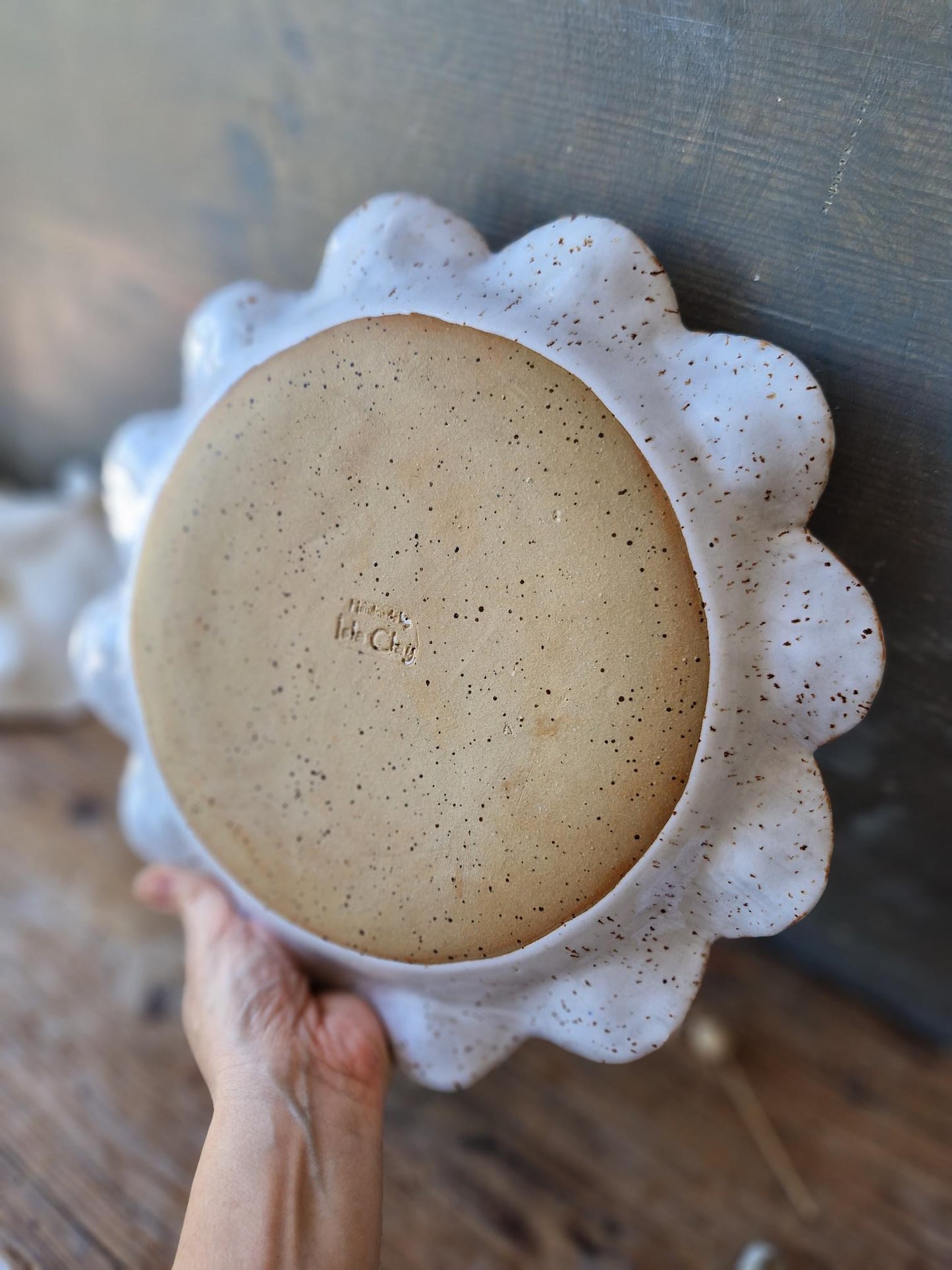 Scalloped large floral platter Nr. 2
