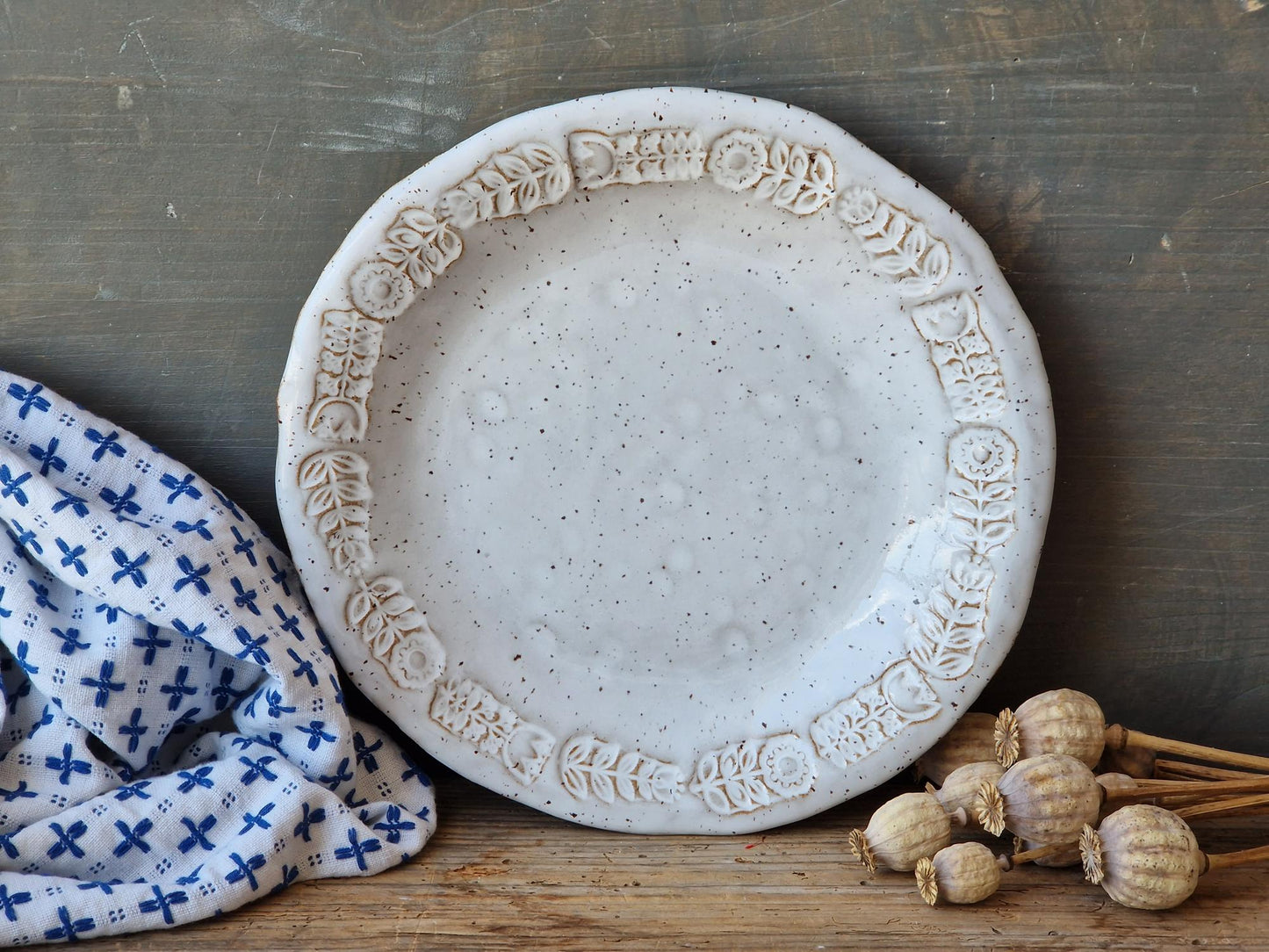 Rustic dessert / salad plate 10"