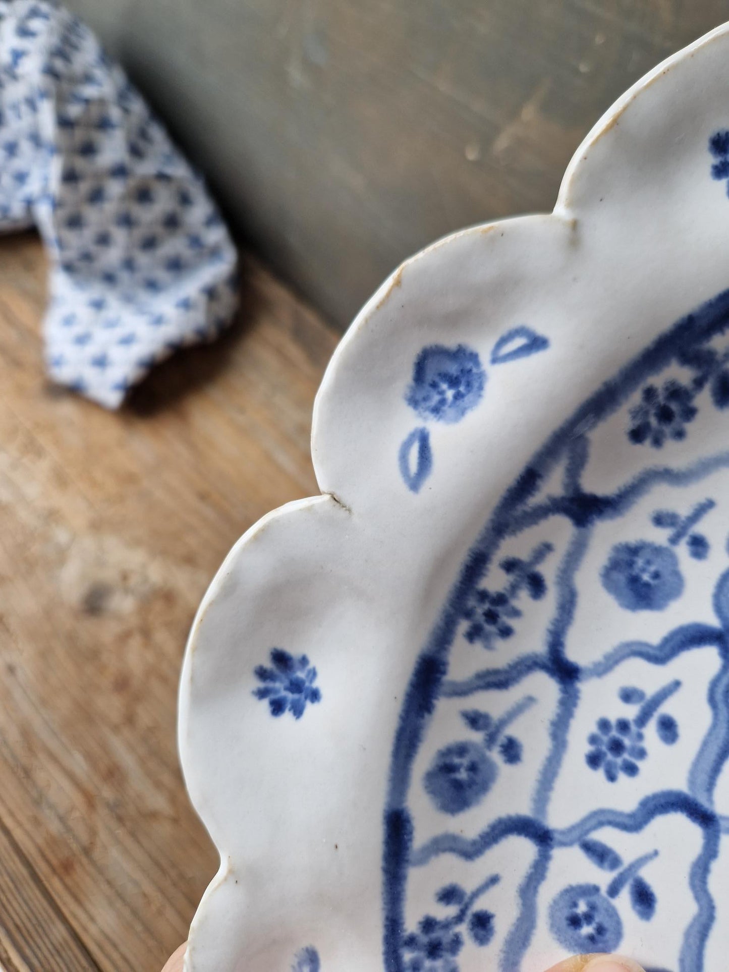Slightly flawed shallow bowl / plate Nr. 2
