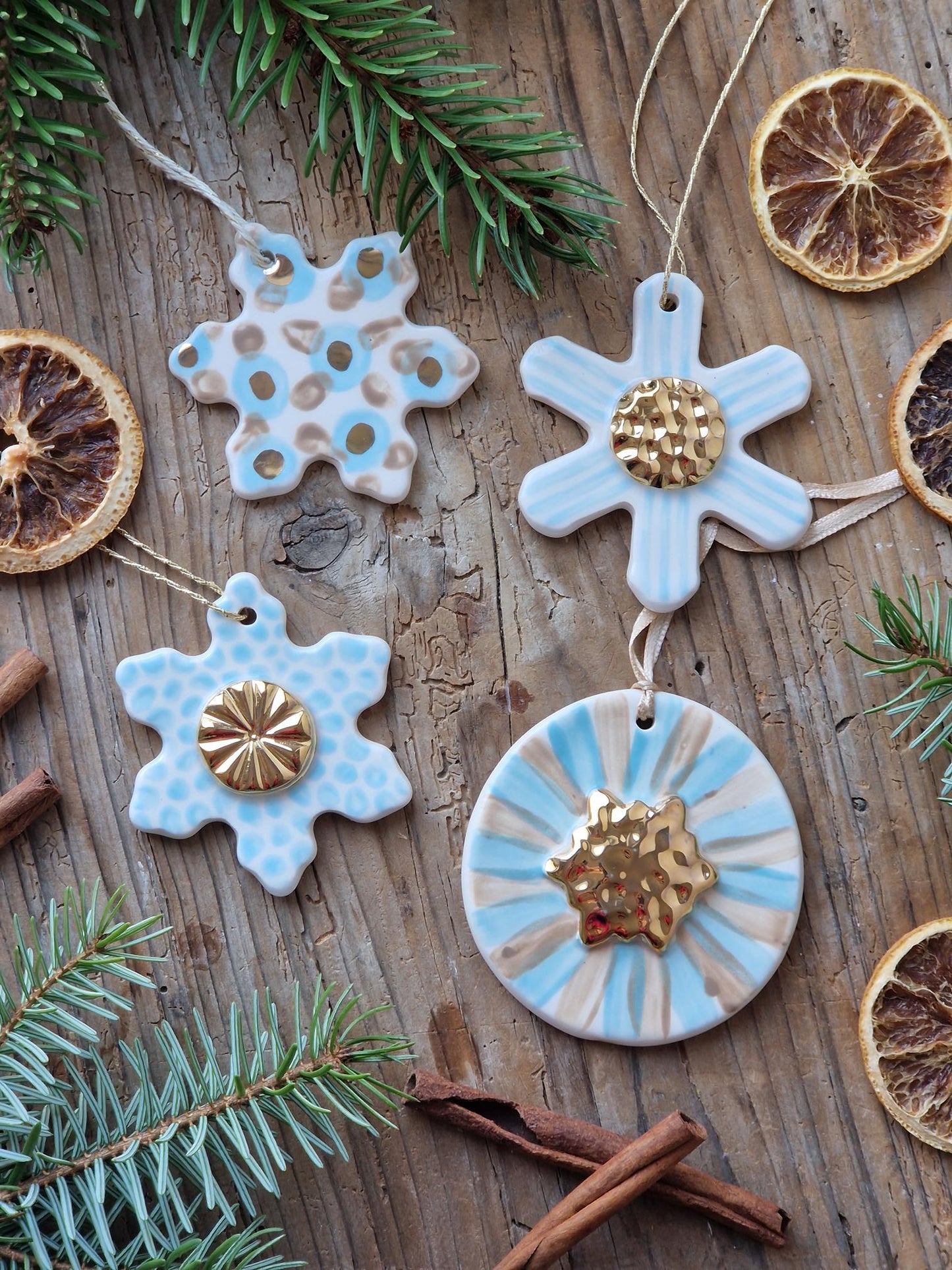 SET of 4 Christmas ornaments - light blue Nr. 2