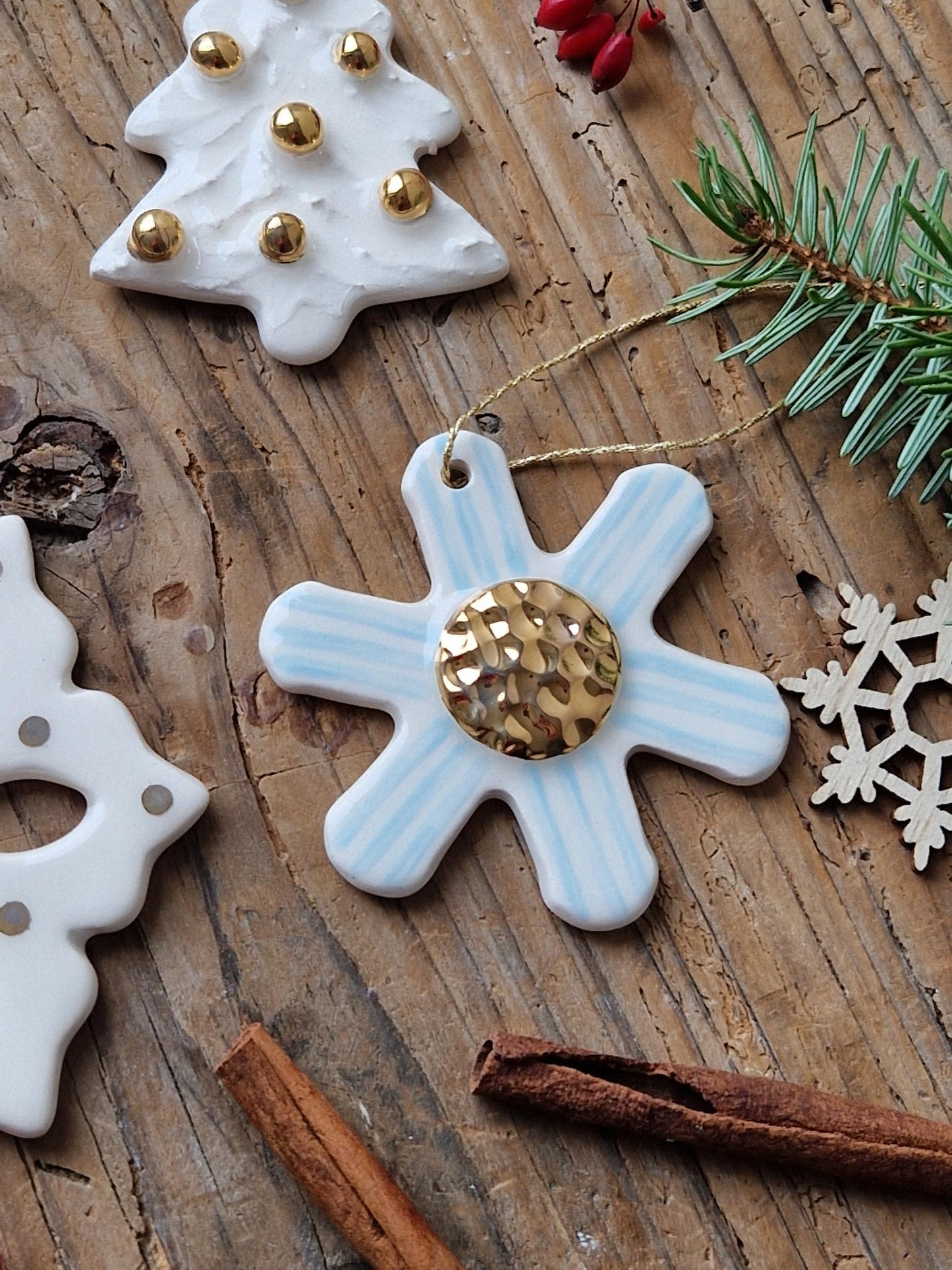 SET of 4 Christmas ornaments