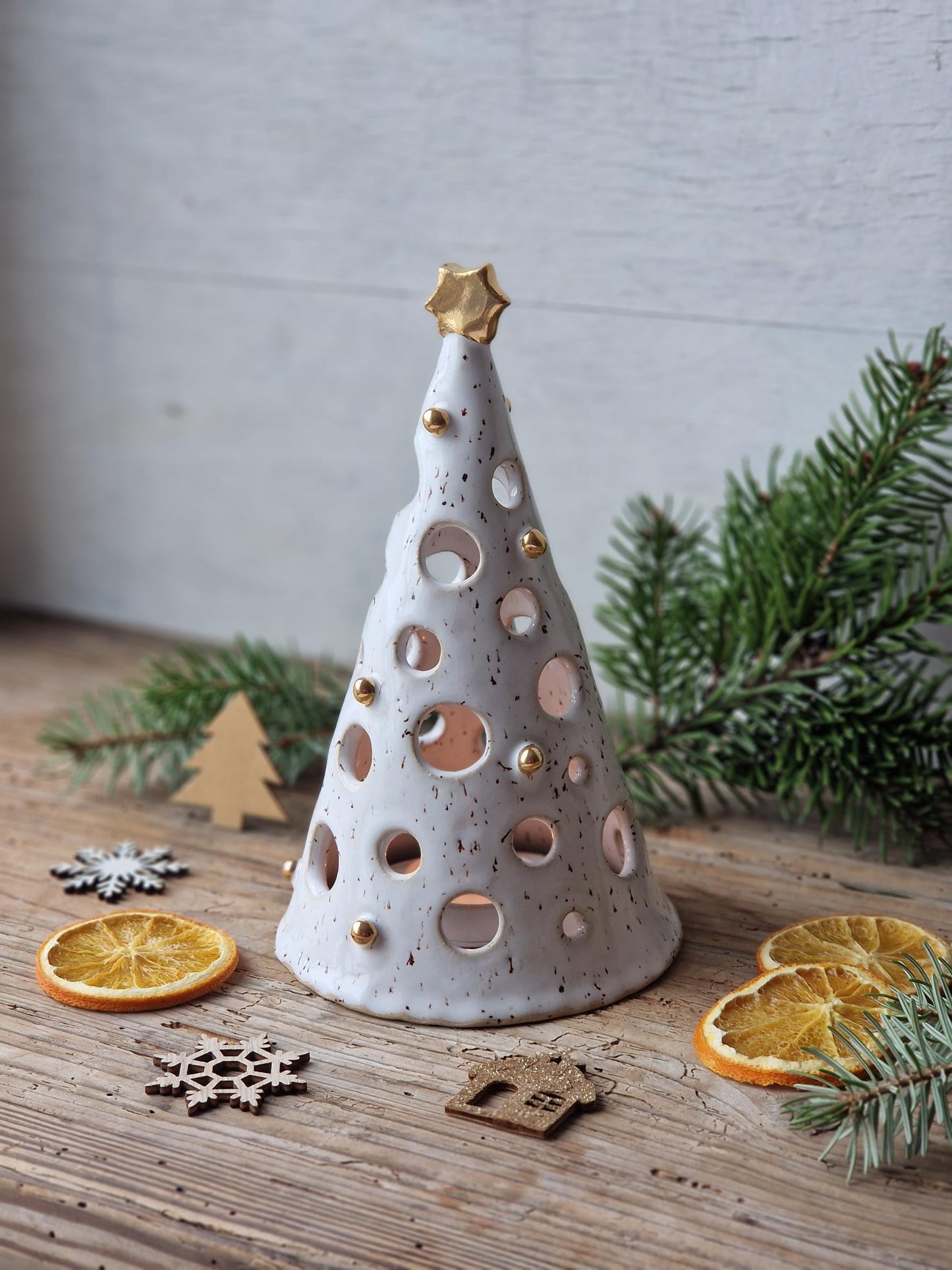 Ceramic Christmas tree candle holder Nr. 1