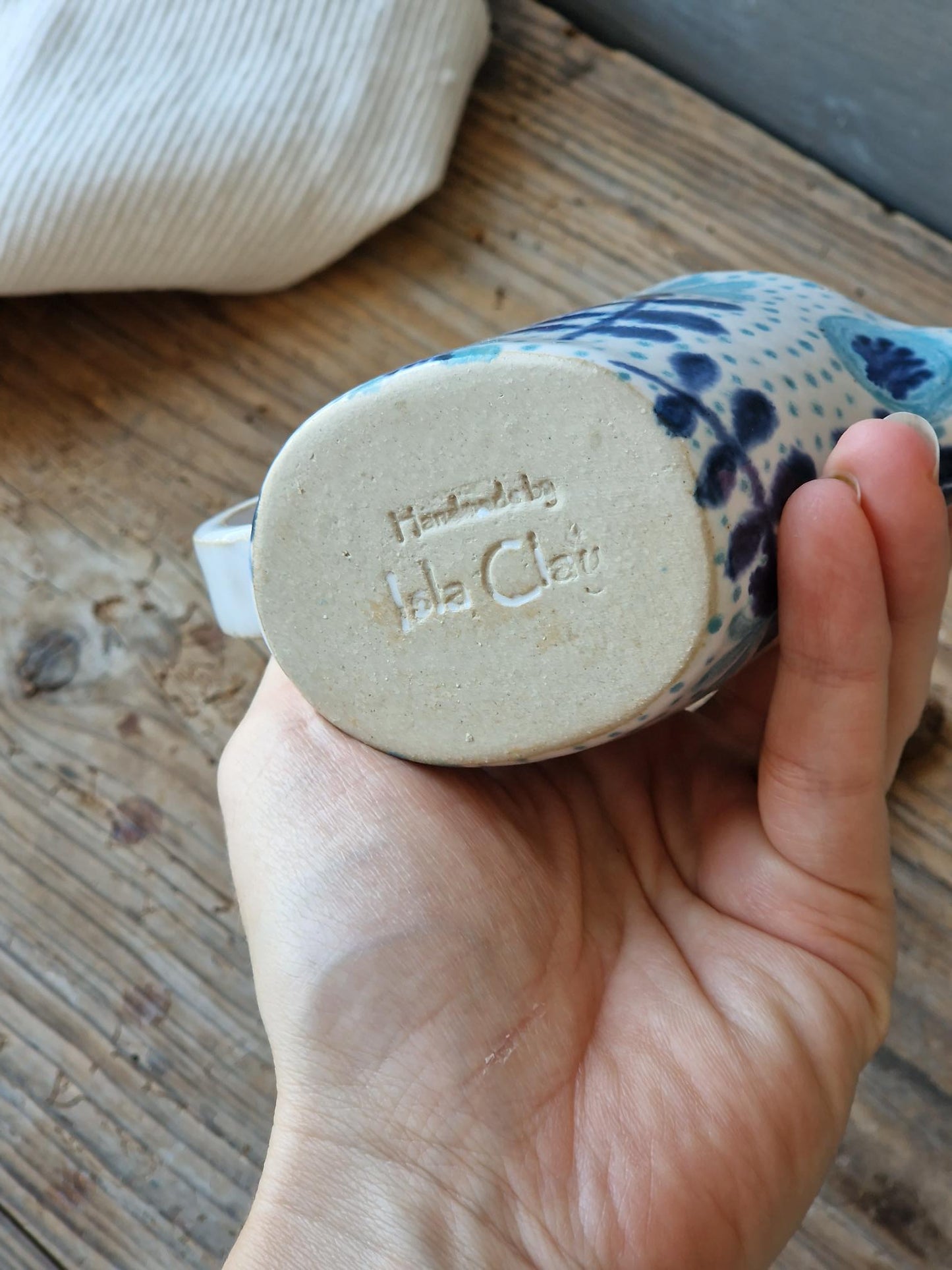 Small Pitcher Nr. 2