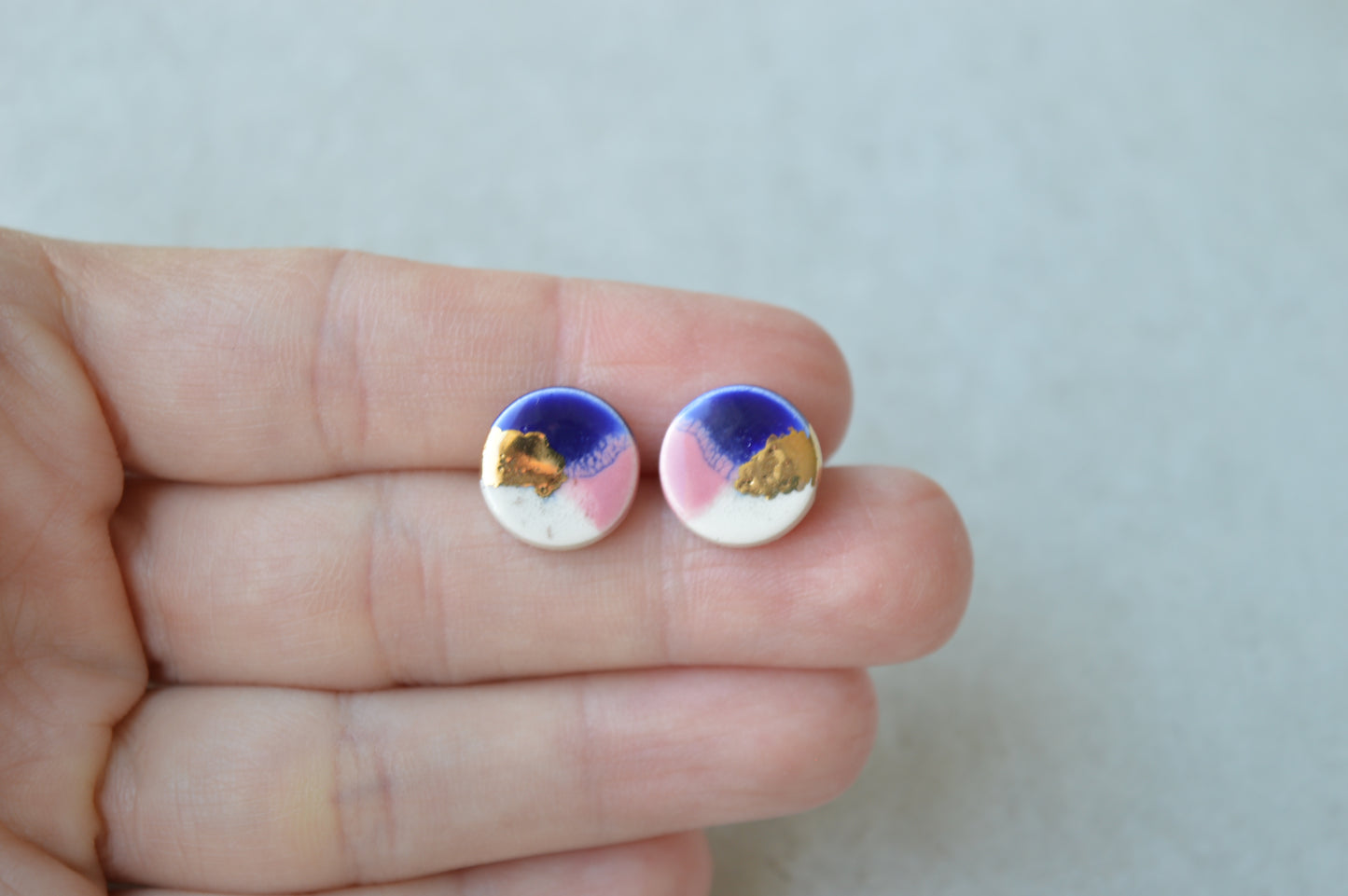 Stud earrings No. 12