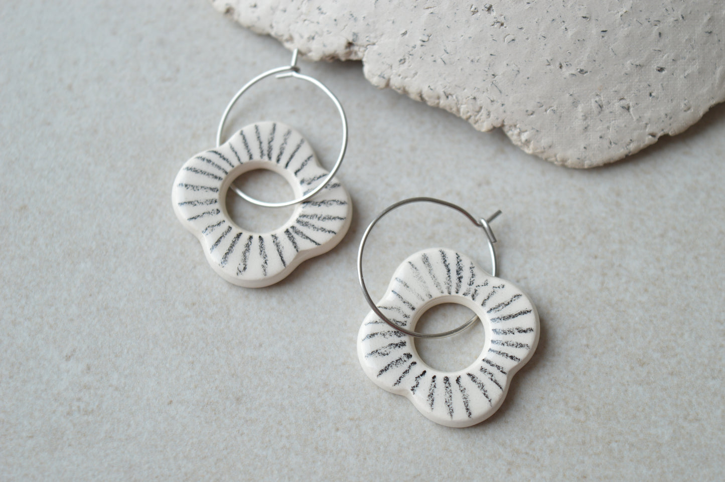 Drop earrings - pencil lines