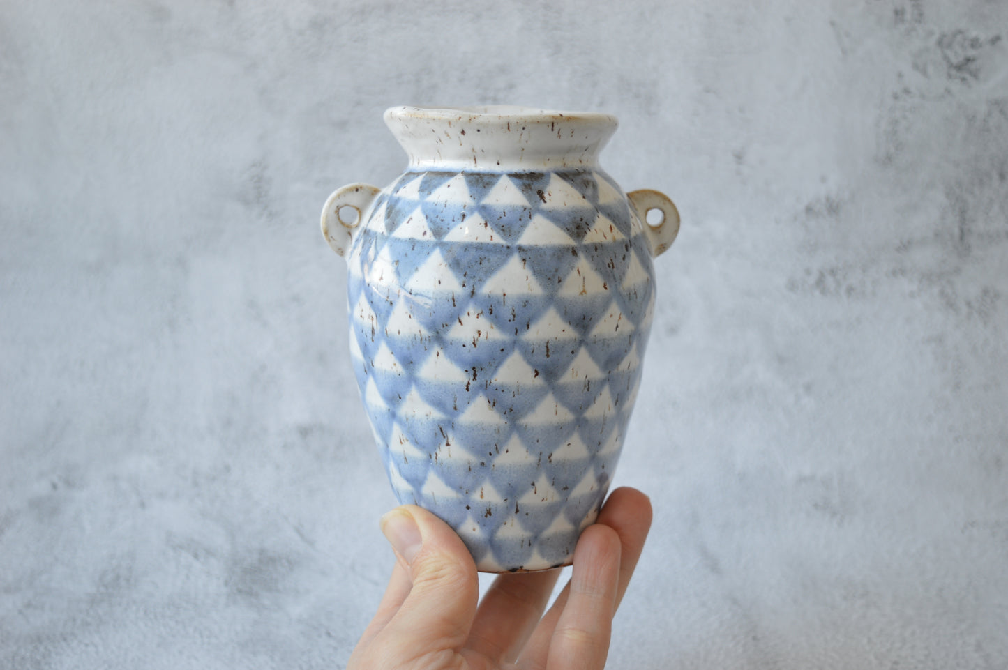 Amphora vase