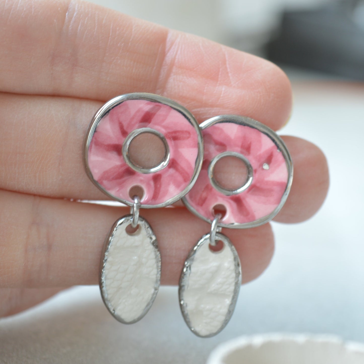 SECONDS pink wreath earrings II