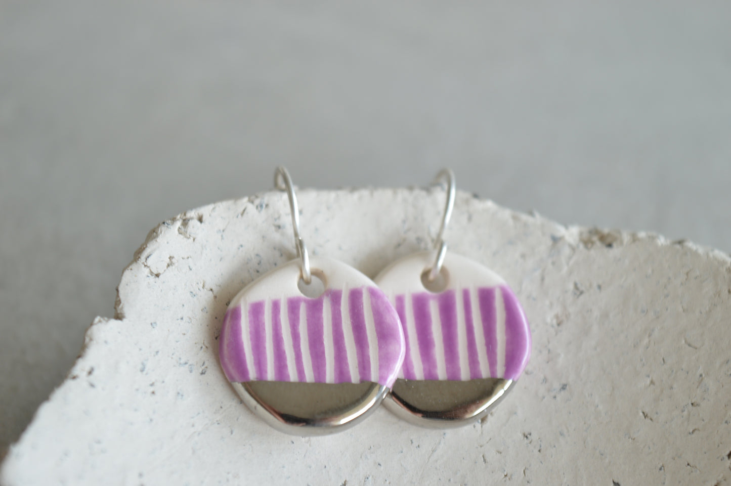 Small drop earrings - purple