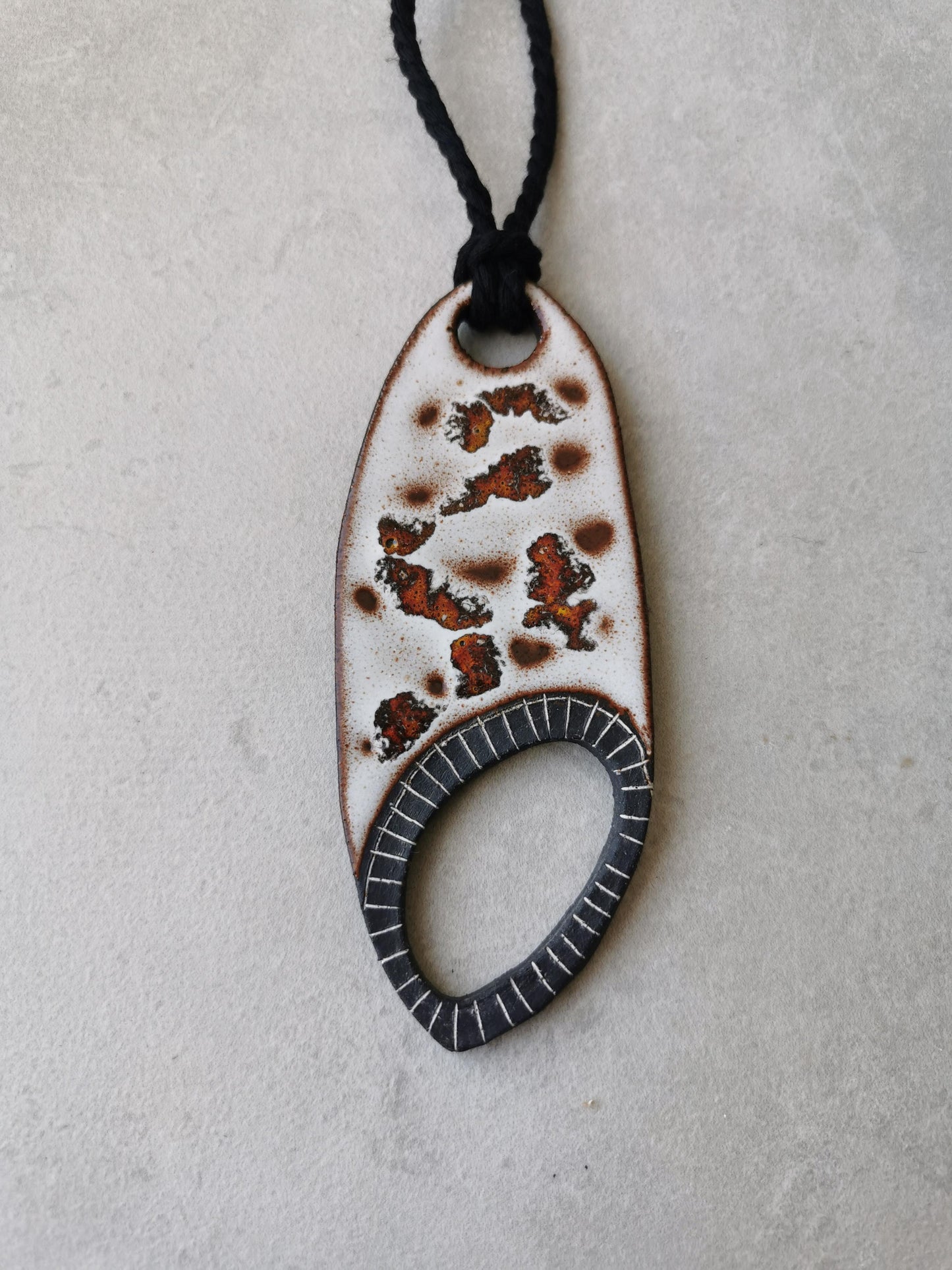 Charna necklace No. 25