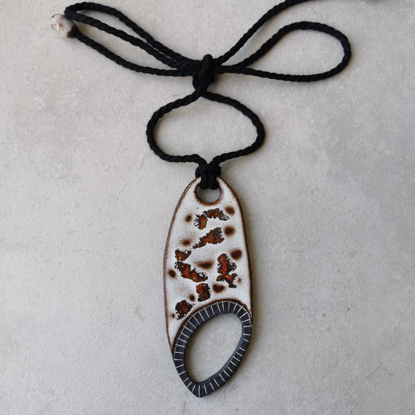 Charna necklace No. 25