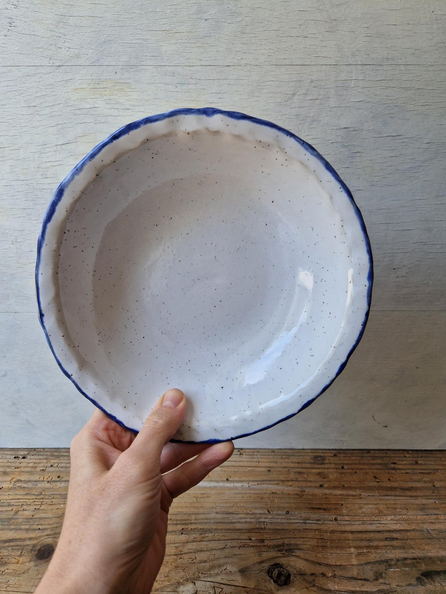 Pasta bowl with pinched rim No. 23
