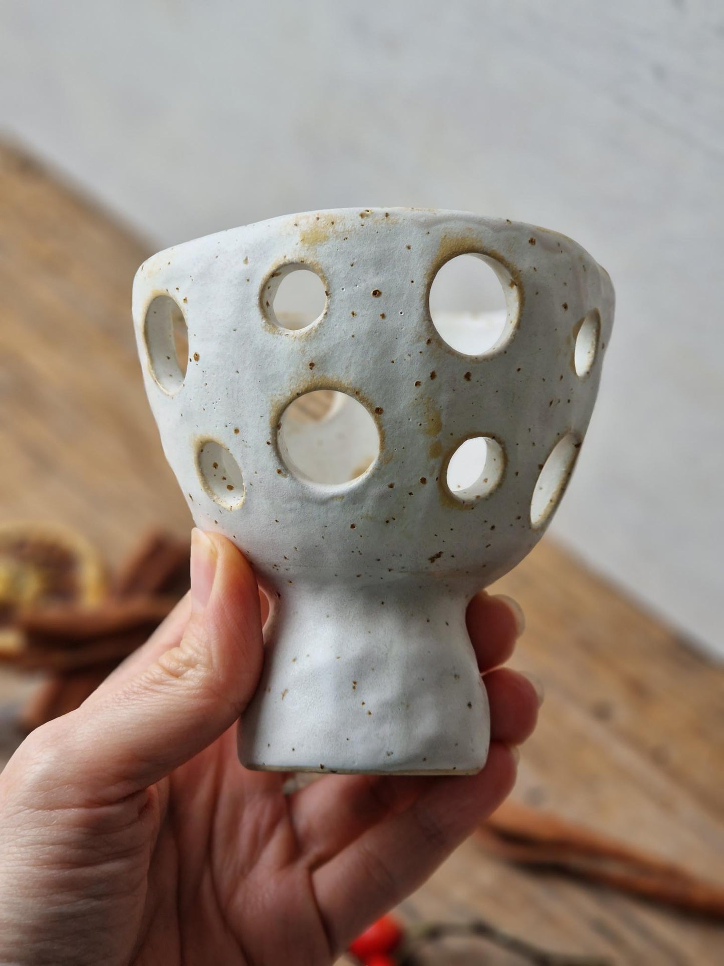 Ceramic tealight holder Nr. 2