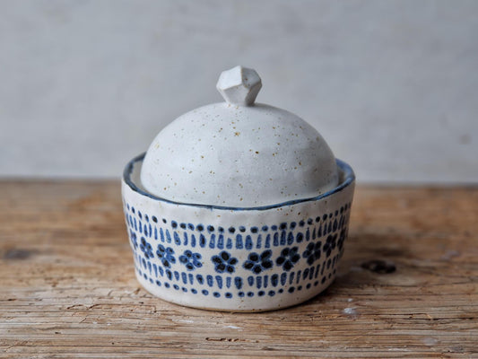 ceramic jewellery box