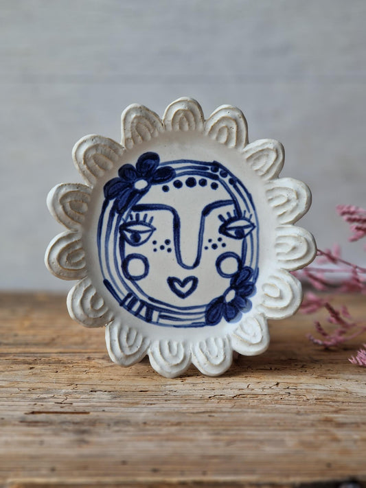 Bella Joanna - ceramic wall art