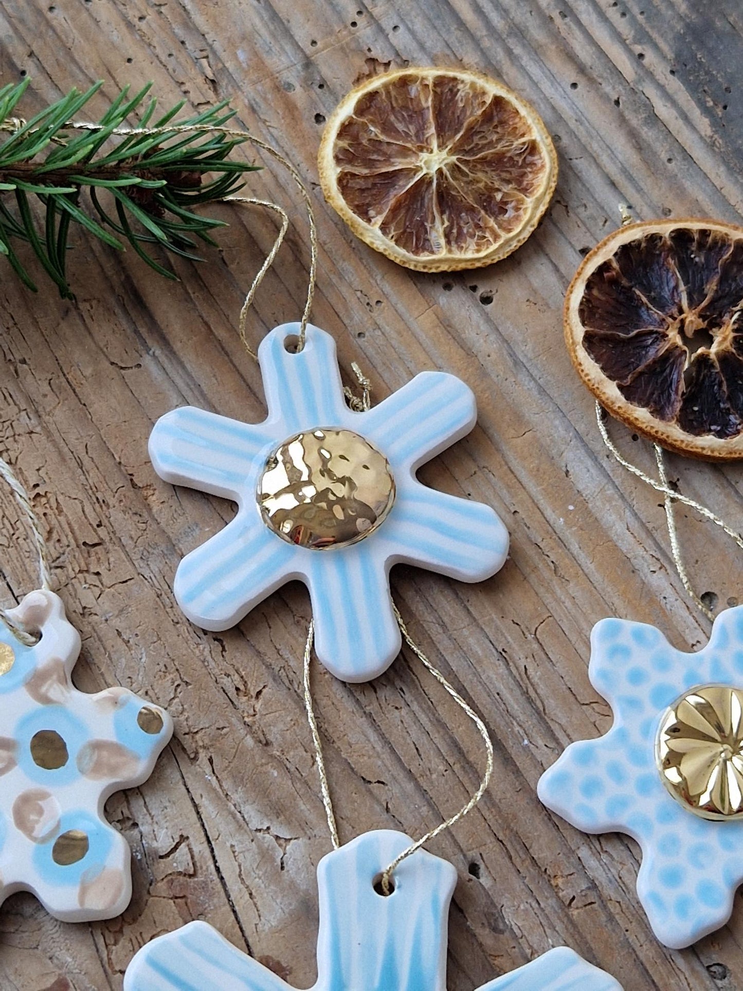 SET of 4 Christmas ornaments - light blue Nr. 1