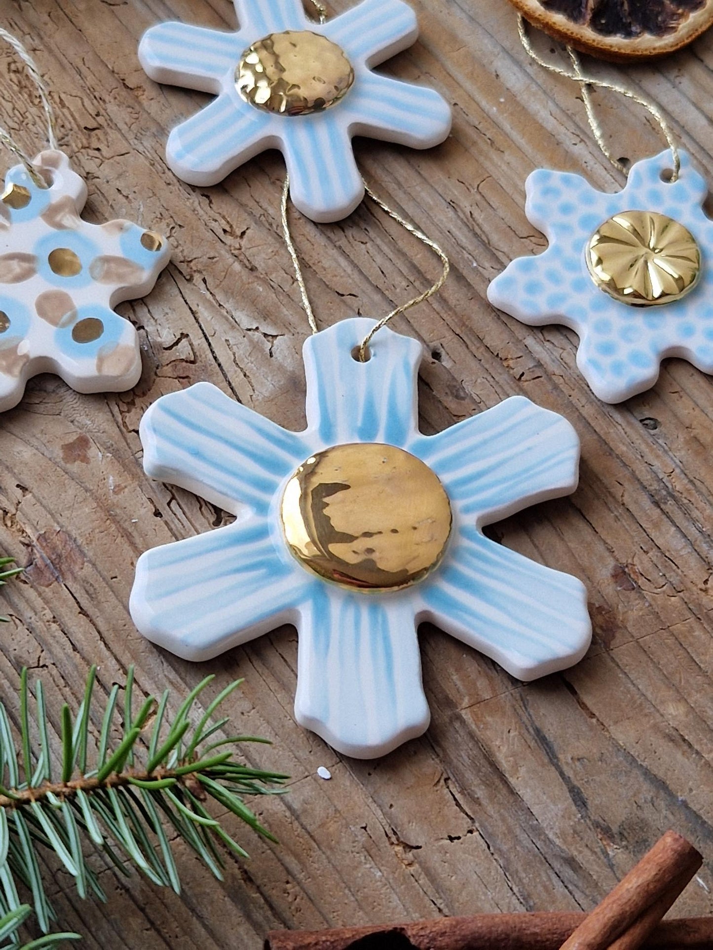 SET of 4 Christmas ornaments - light blue Nr. 1
