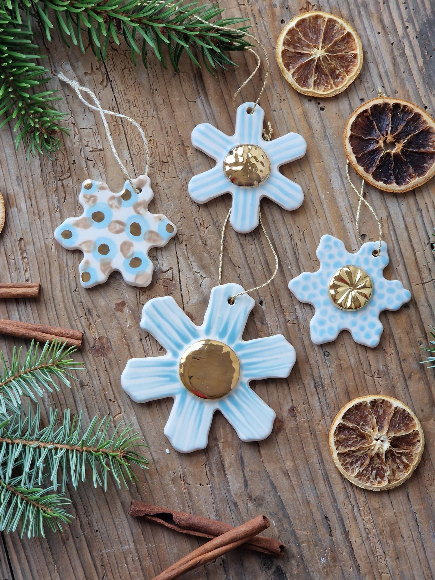 SET of 4 Christmas ornaments - light blue Nr. 1