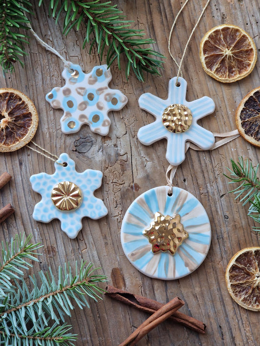 SET of 4 Christmas ornaments - light blue Nr. 2