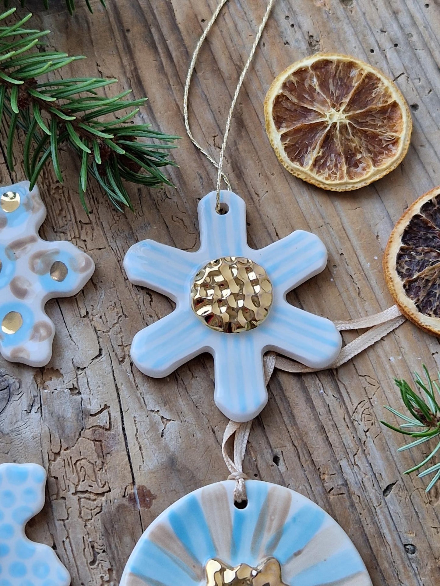 SET of 4 Christmas ornaments - light blue Nr. 2