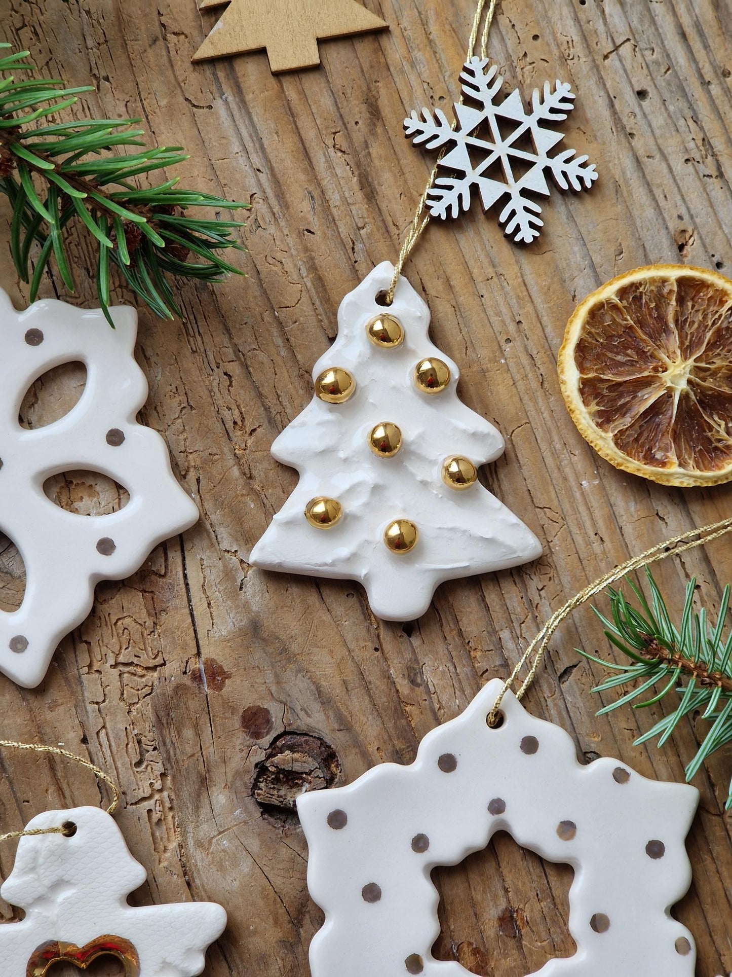 SET of 4 Christmas ornaments