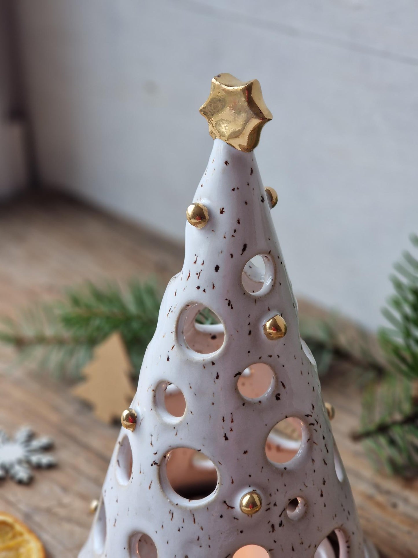 Ceramic Christmas tree candle holder Nr. 1