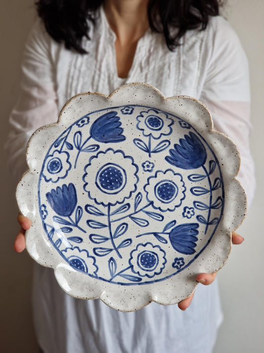 Scalloped large floral platter Nr. 5
