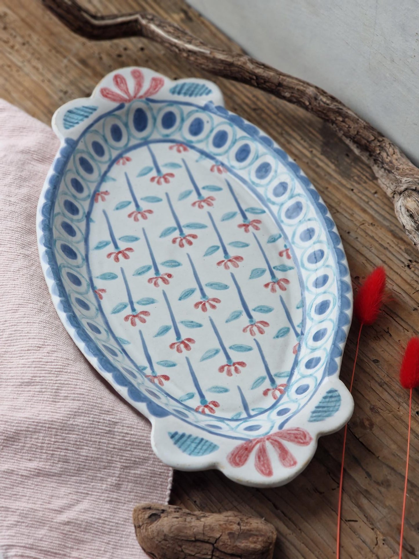 Floral oval ceramic tray Nr. 2