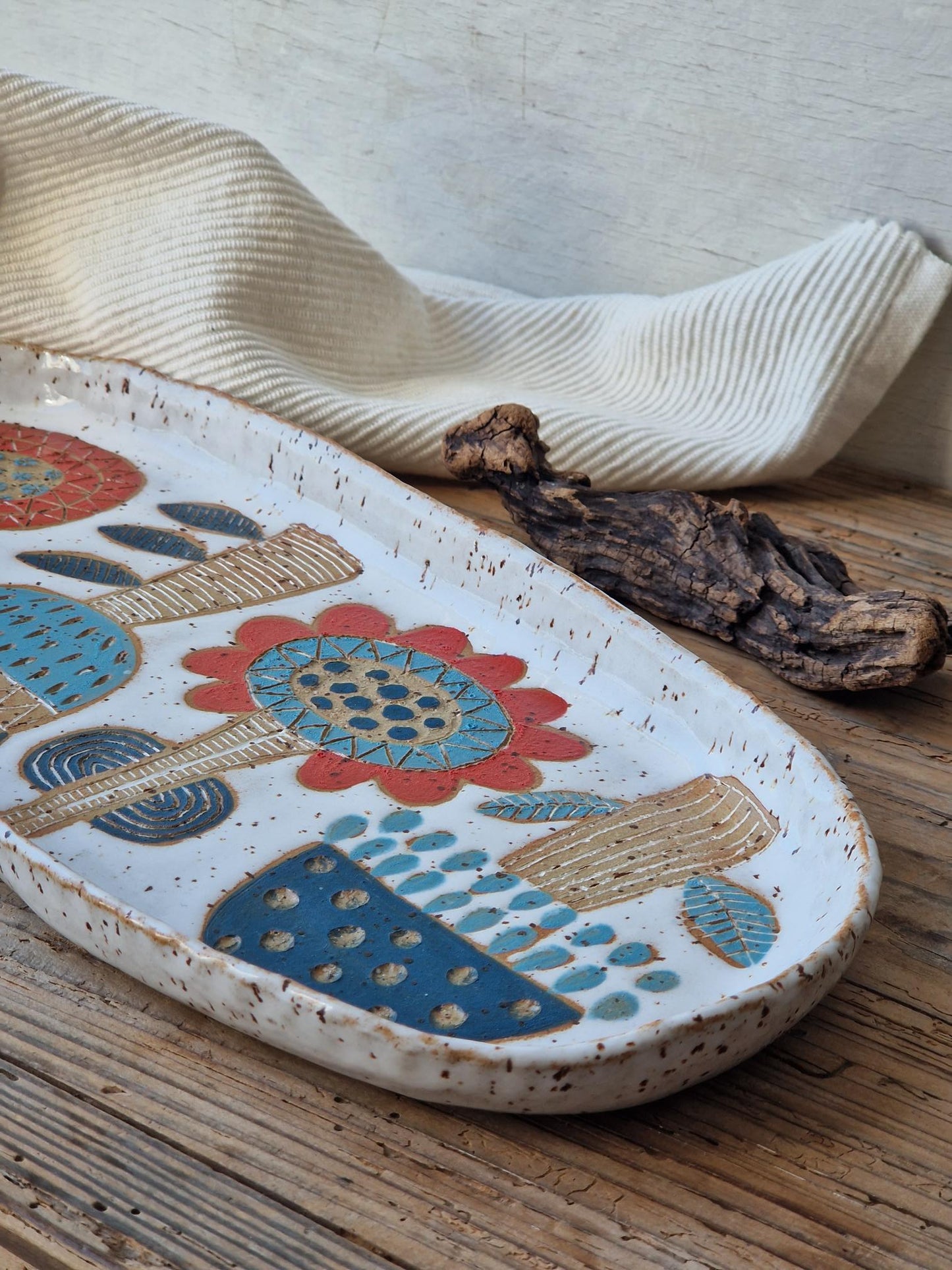 Long floral tray