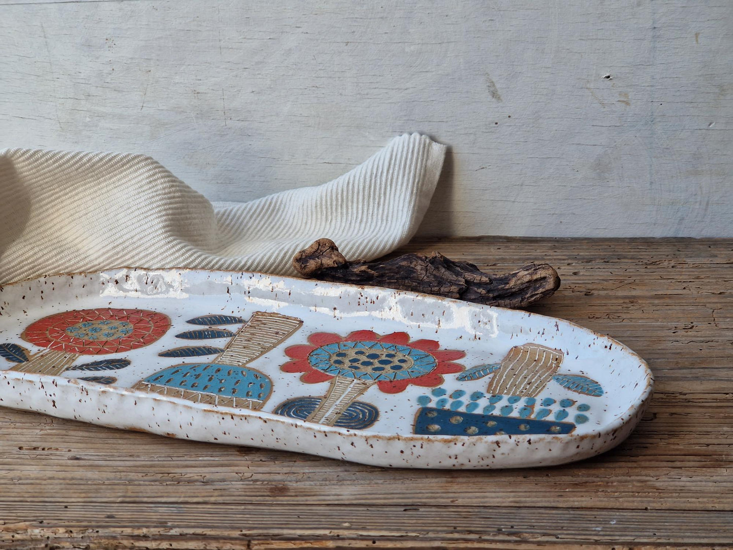 Long floral tray