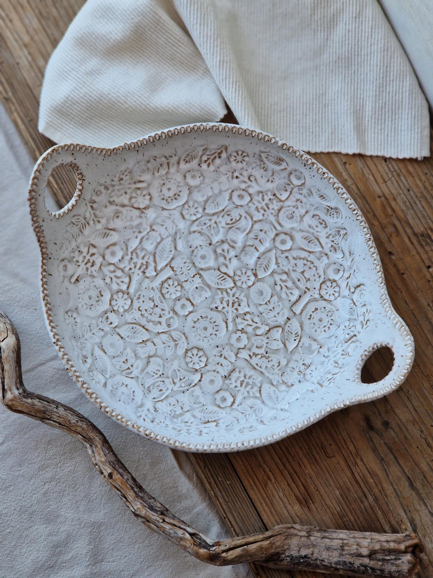 Folk art bowl with handles