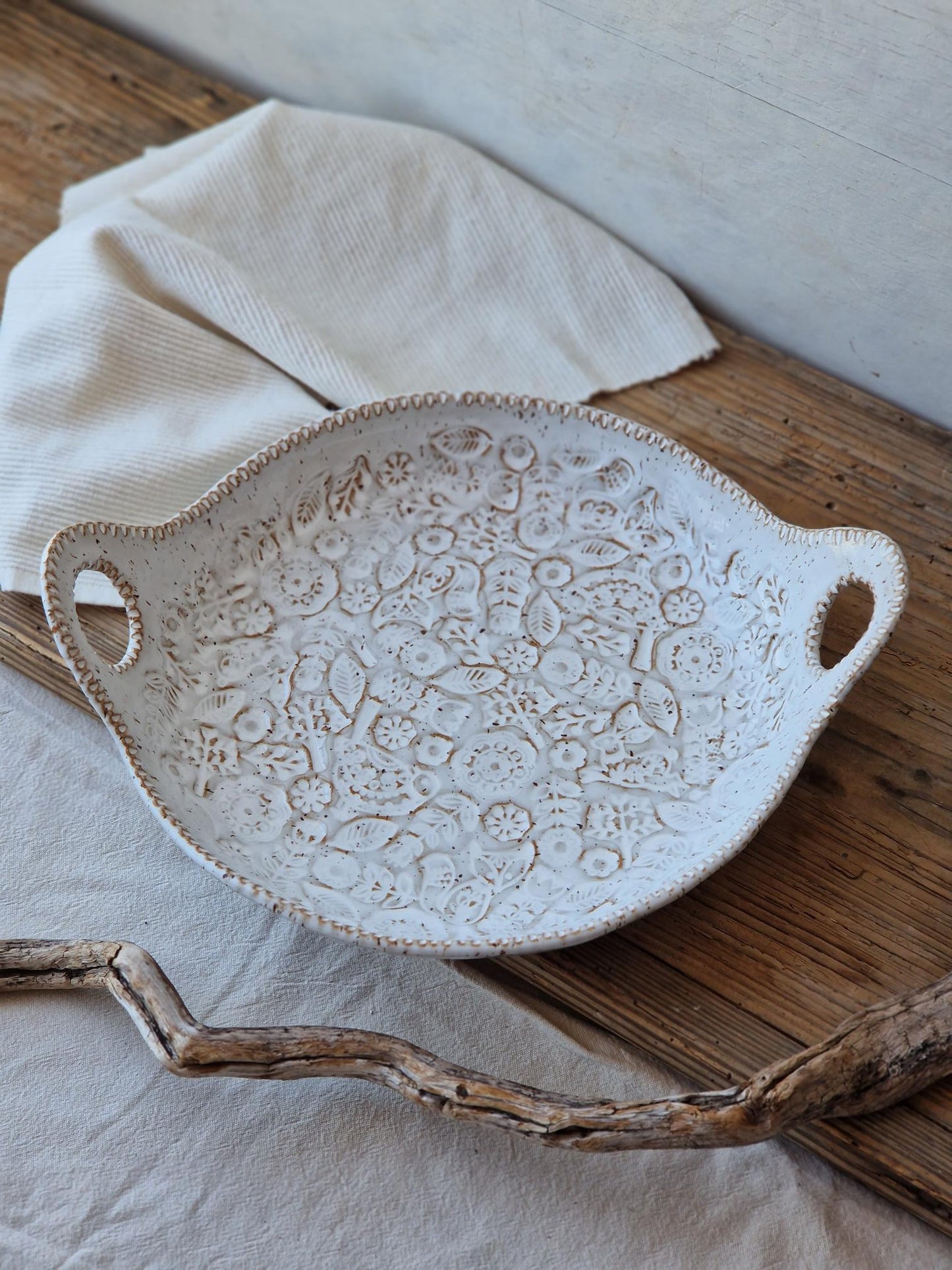 Folk art bowl with handles