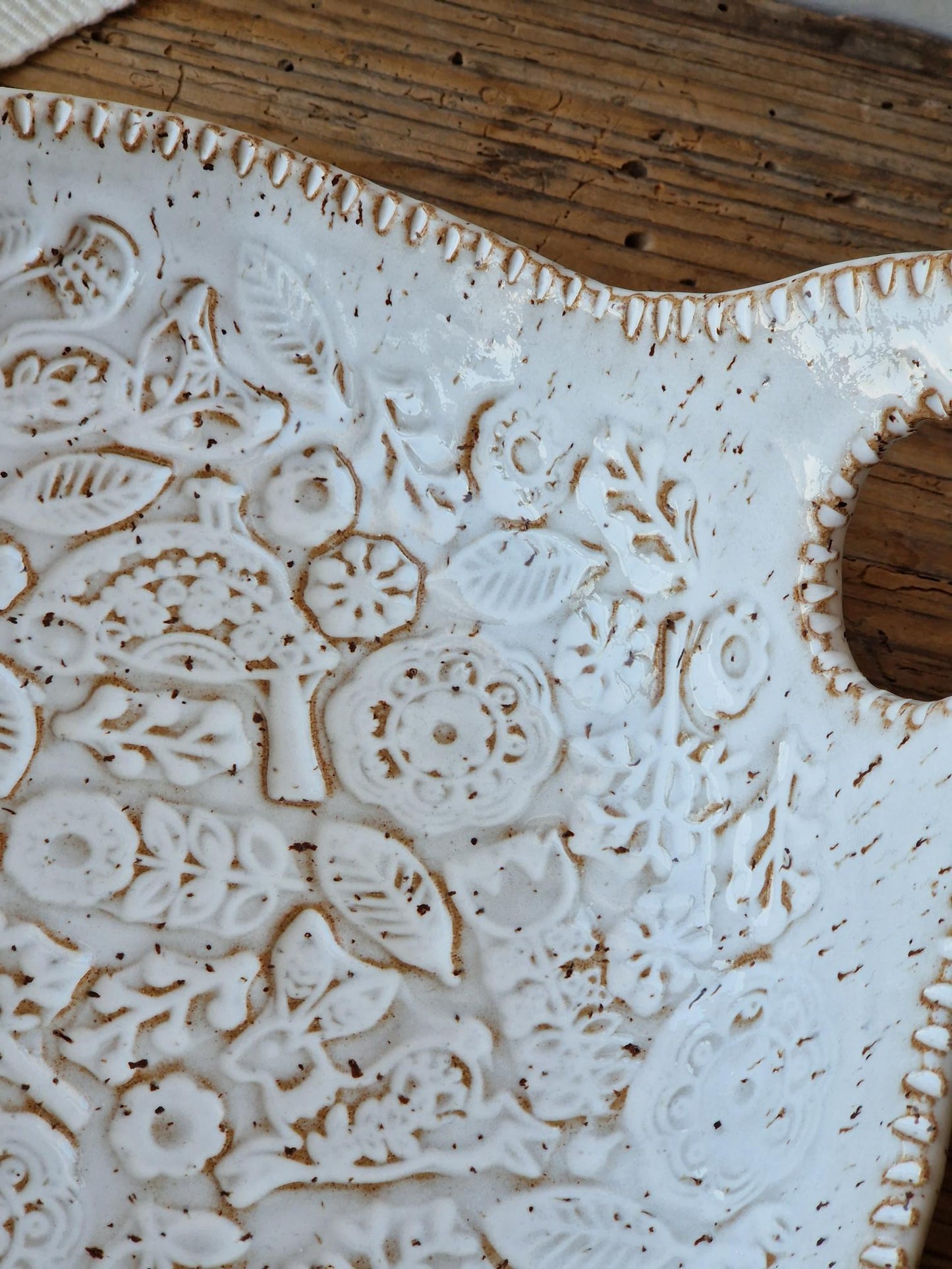 Folk art bowl with handles