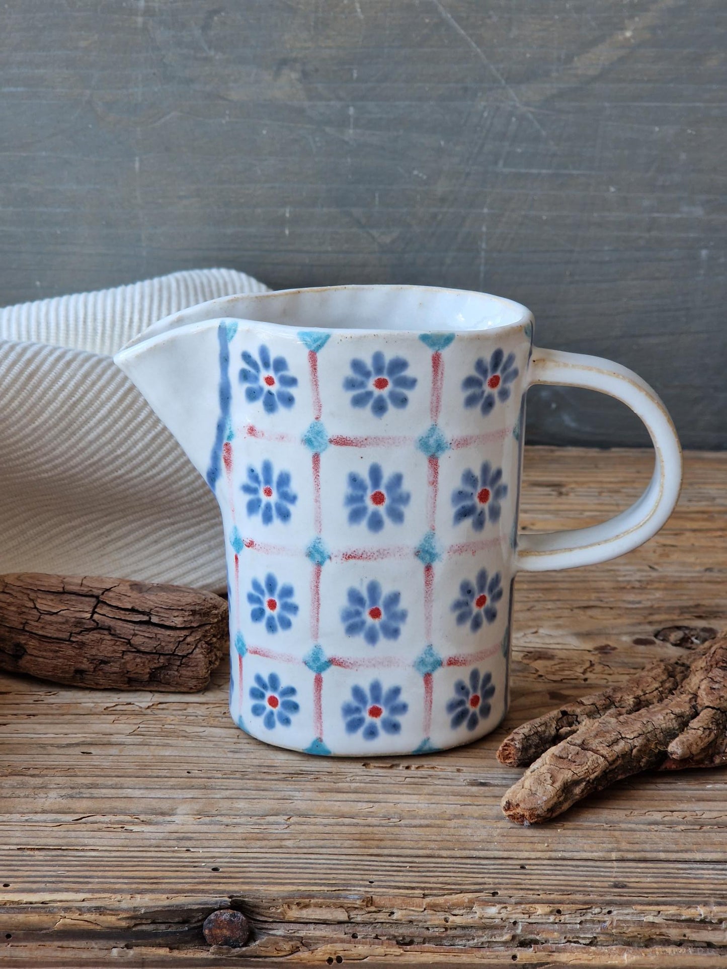 Small Pitcher Nr. 5