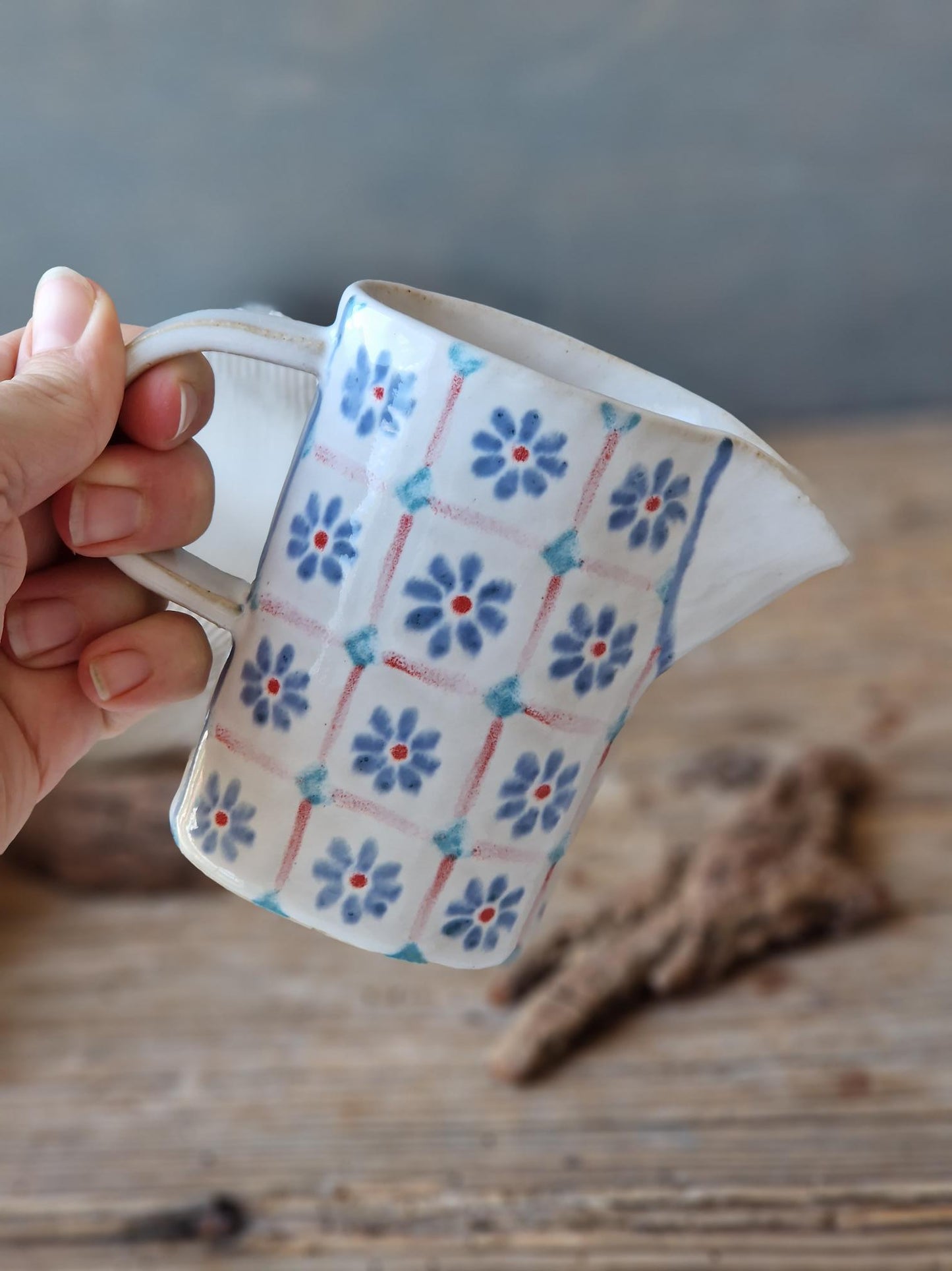 Small Pitcher Nr. 5