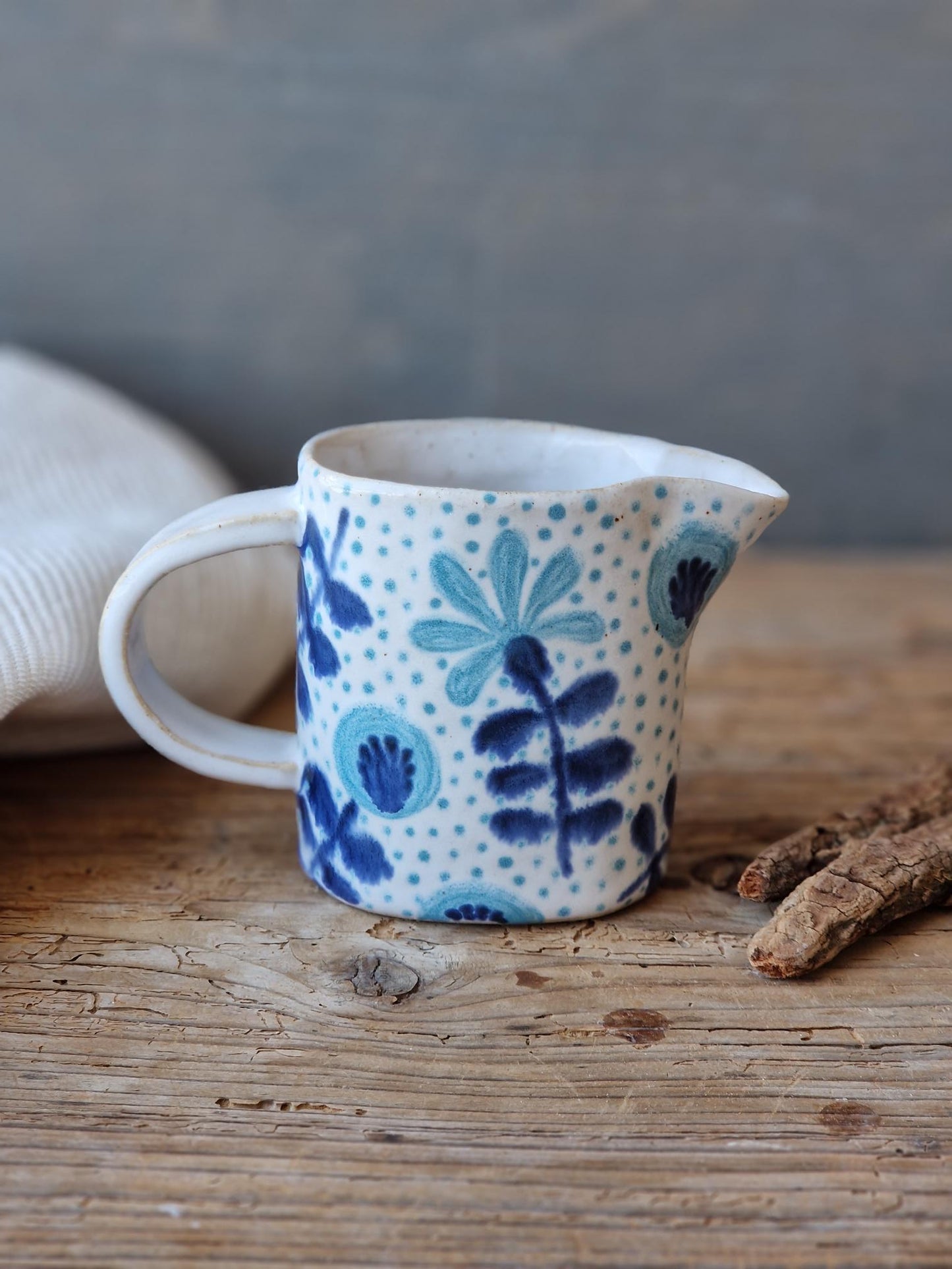 Small Pitcher Nr. 2