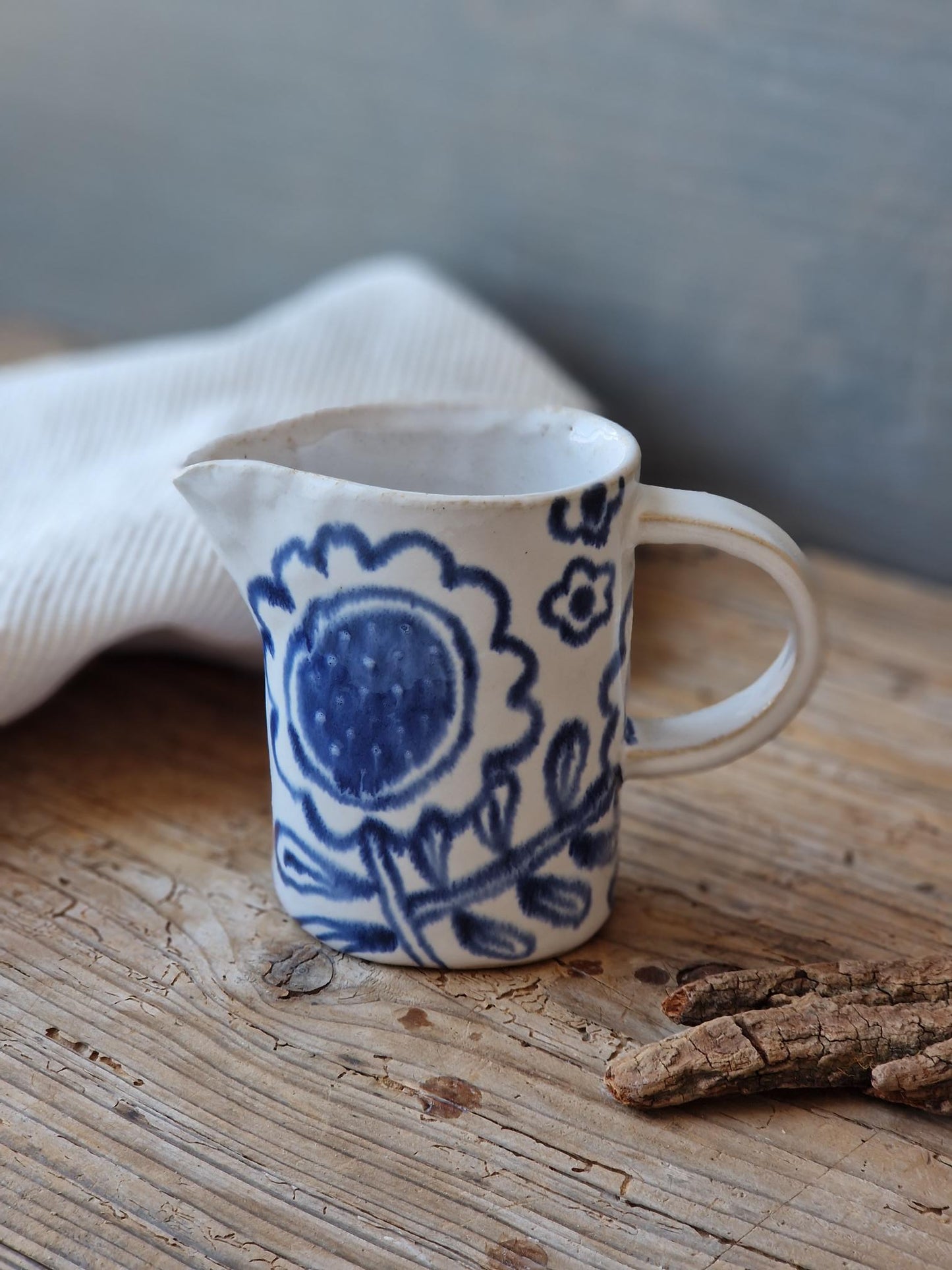 Small Pitcher Nr. 3