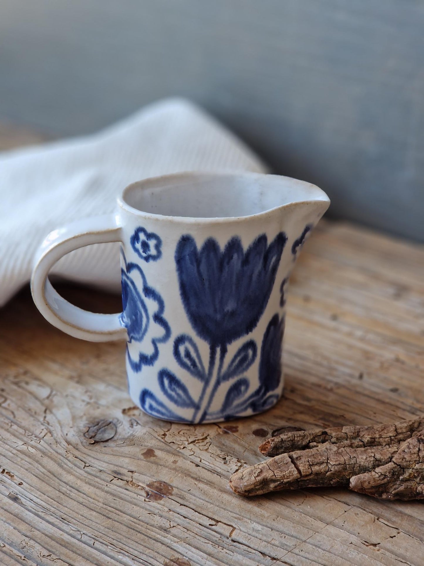 Small Pitcher Nr. 3
