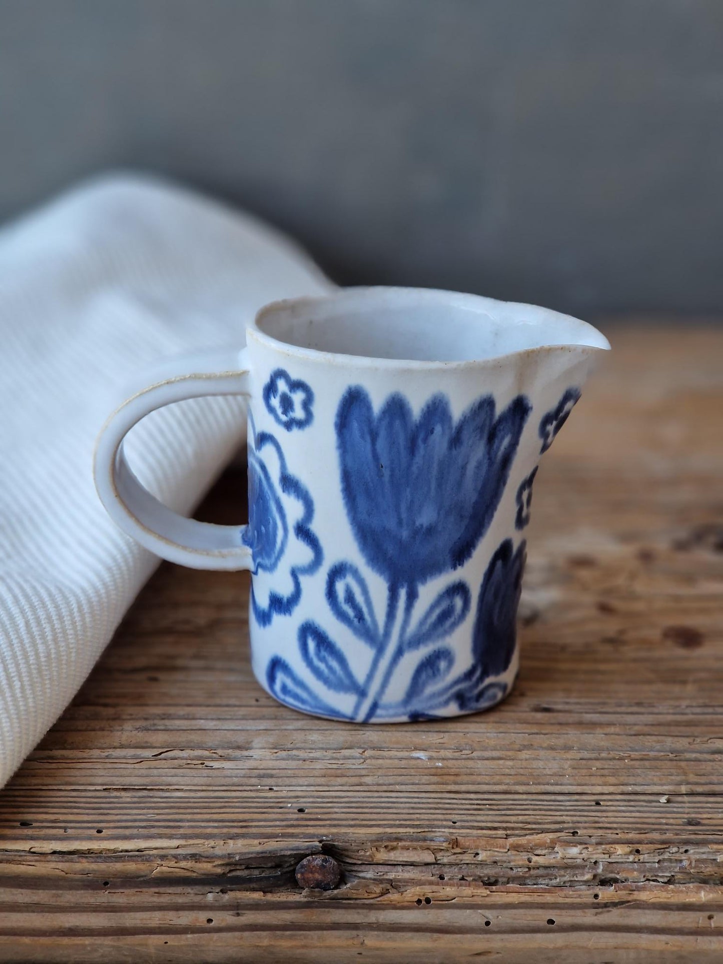 Small Pitcher Nr. 3