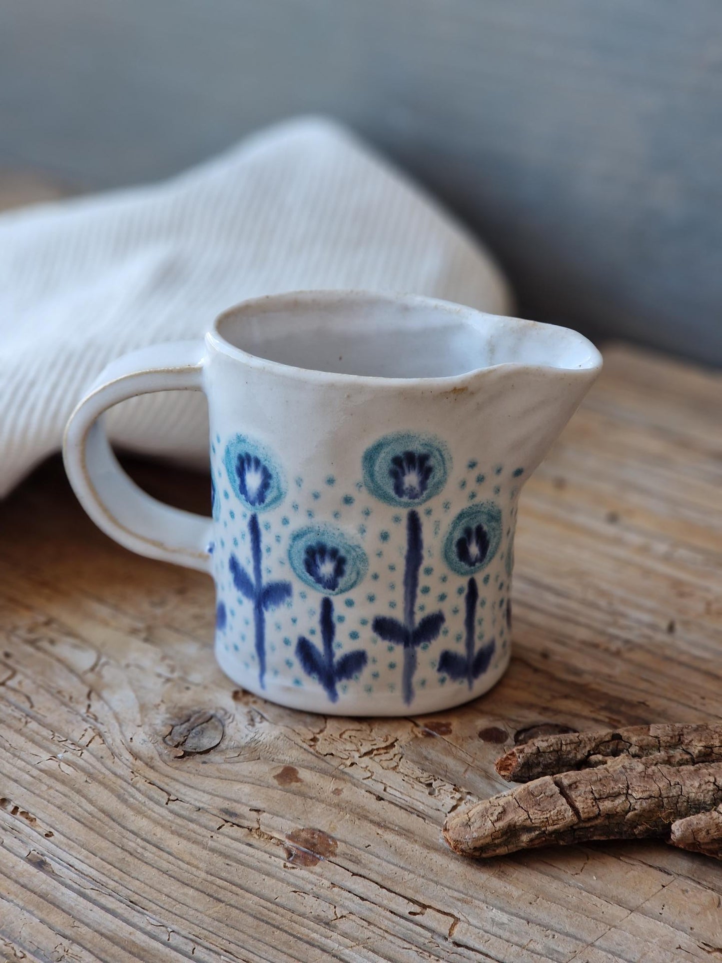 Small Pitcher Nr. 1