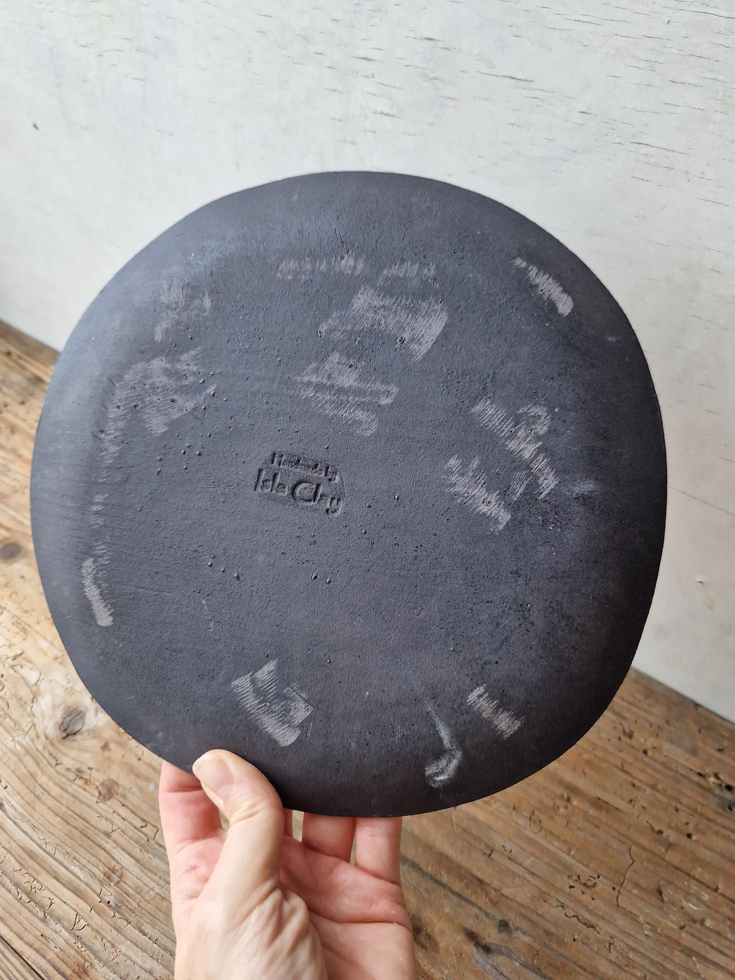 Slightly Flawed: Geometric Plate